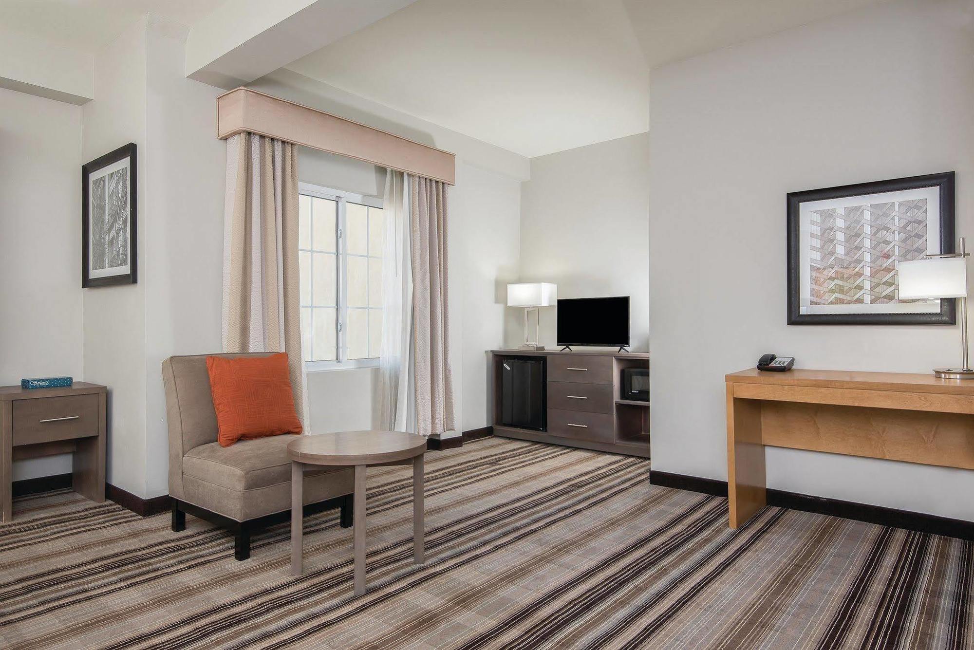 Hotel La Quinta By Wyndham Brooklyn East Nowy Jork Zewnętrze zdjęcie