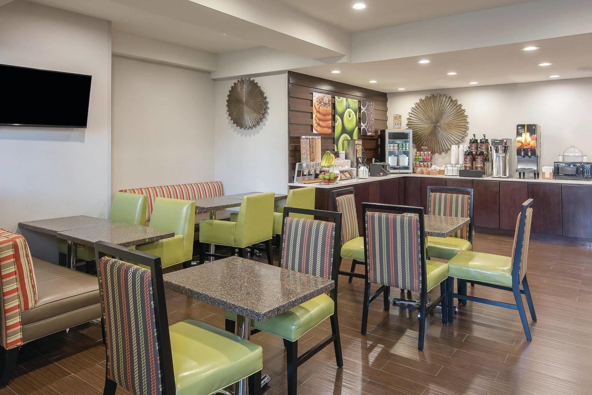 Hotel La Quinta By Wyndham Brooklyn East Nowy Jork Zewnętrze zdjęcie